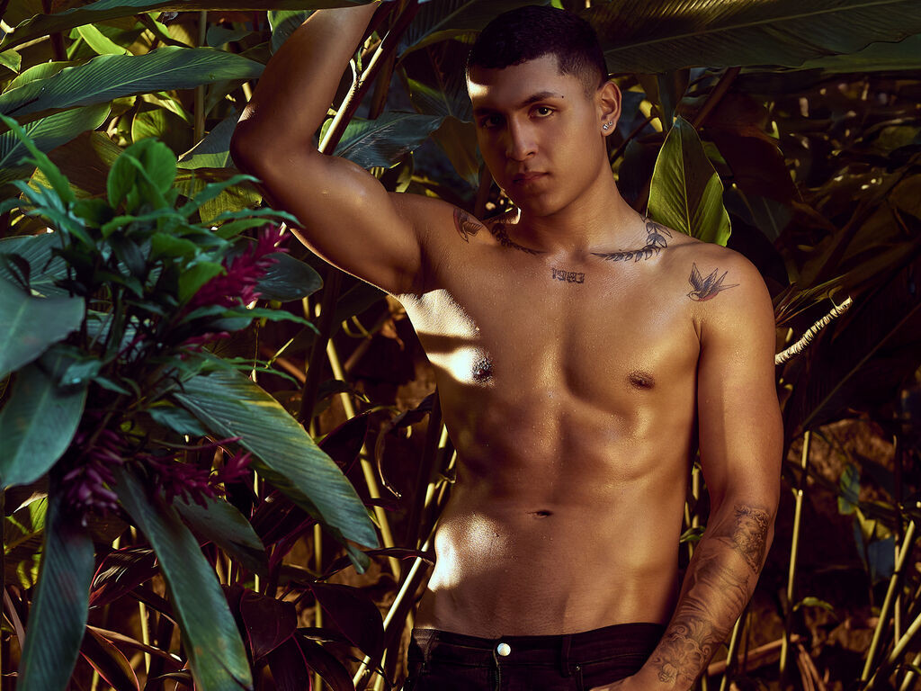 NoahVolkov LiveJasmin