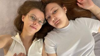 OdiliaAndWilda Cam
