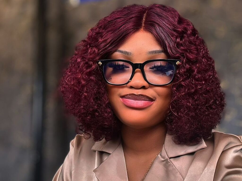 OluwaDami LiveJasmin