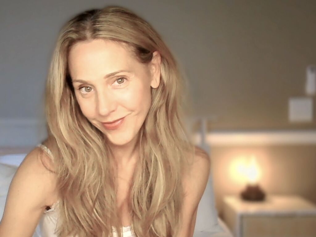 OpheliaHardin LiveJasmin