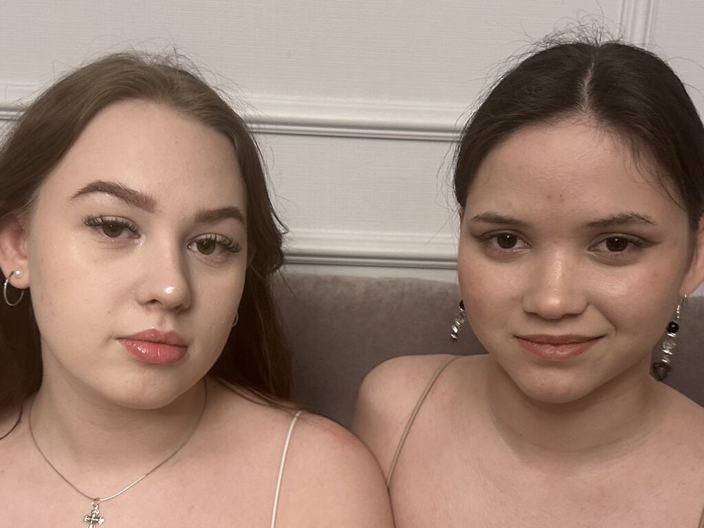 PansyAndLien LiveJasmin