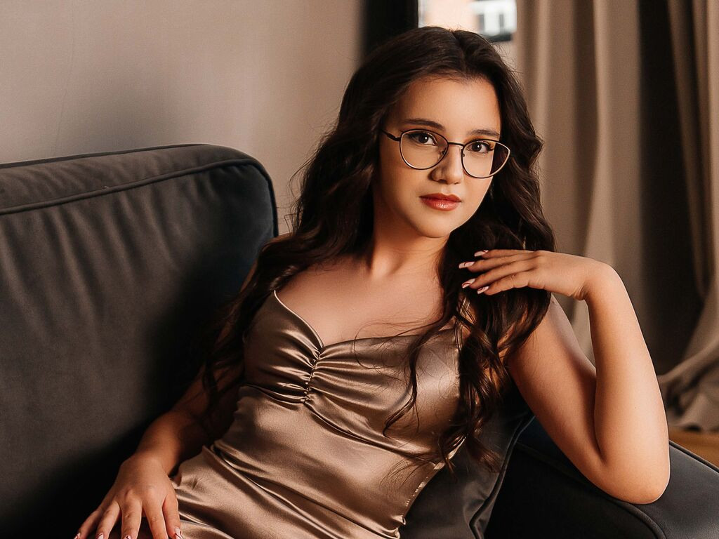 PaulineHeaven LiveJasmin