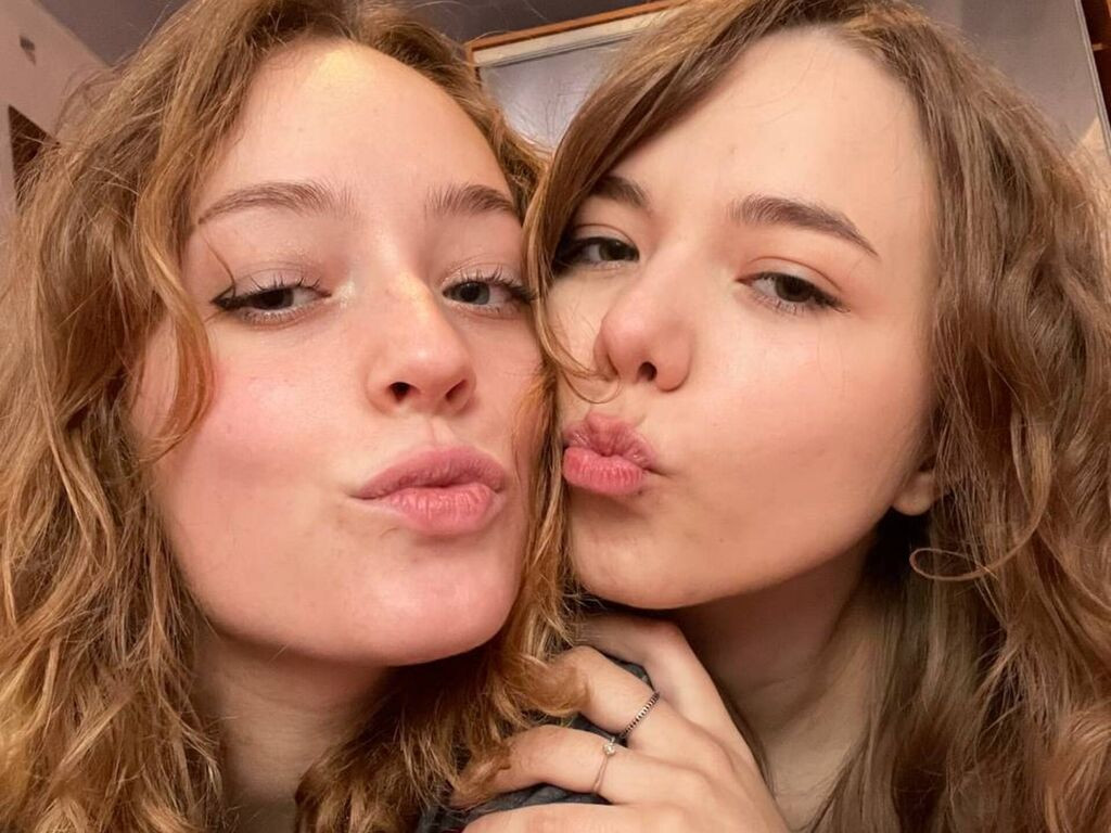 PegAndBrigitte LiveJasmin