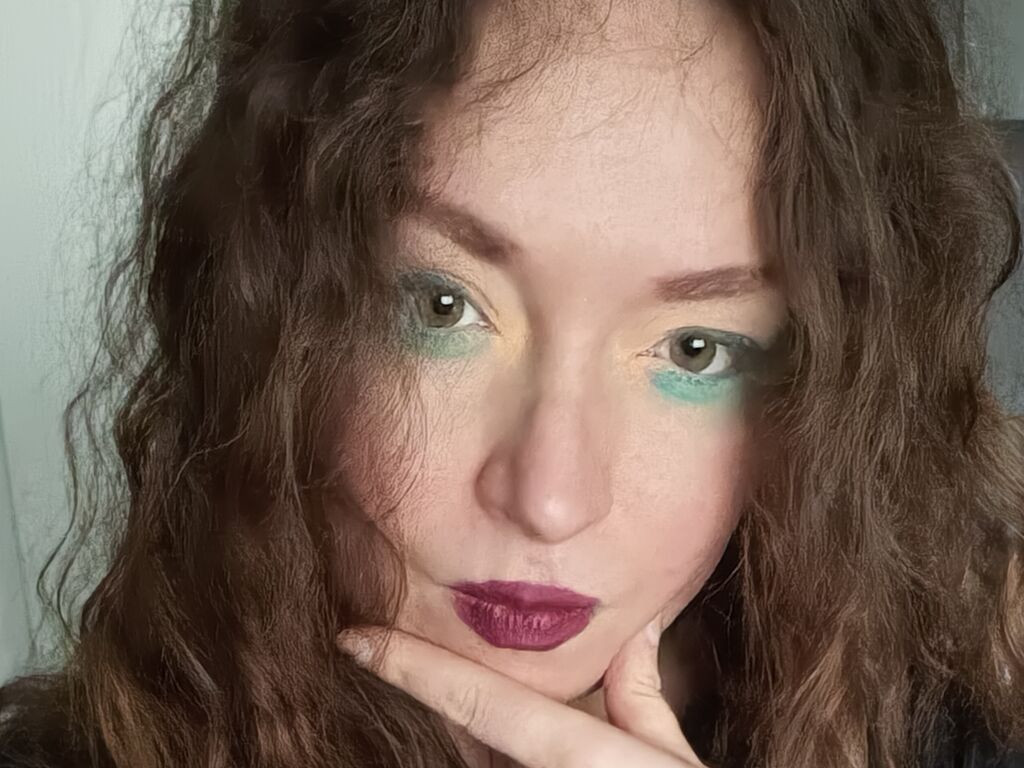 PerpetuaAnastagi Desnudo