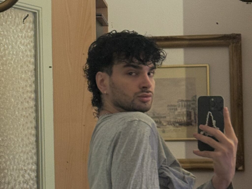 PhoenixDeluxe LiveJasmin