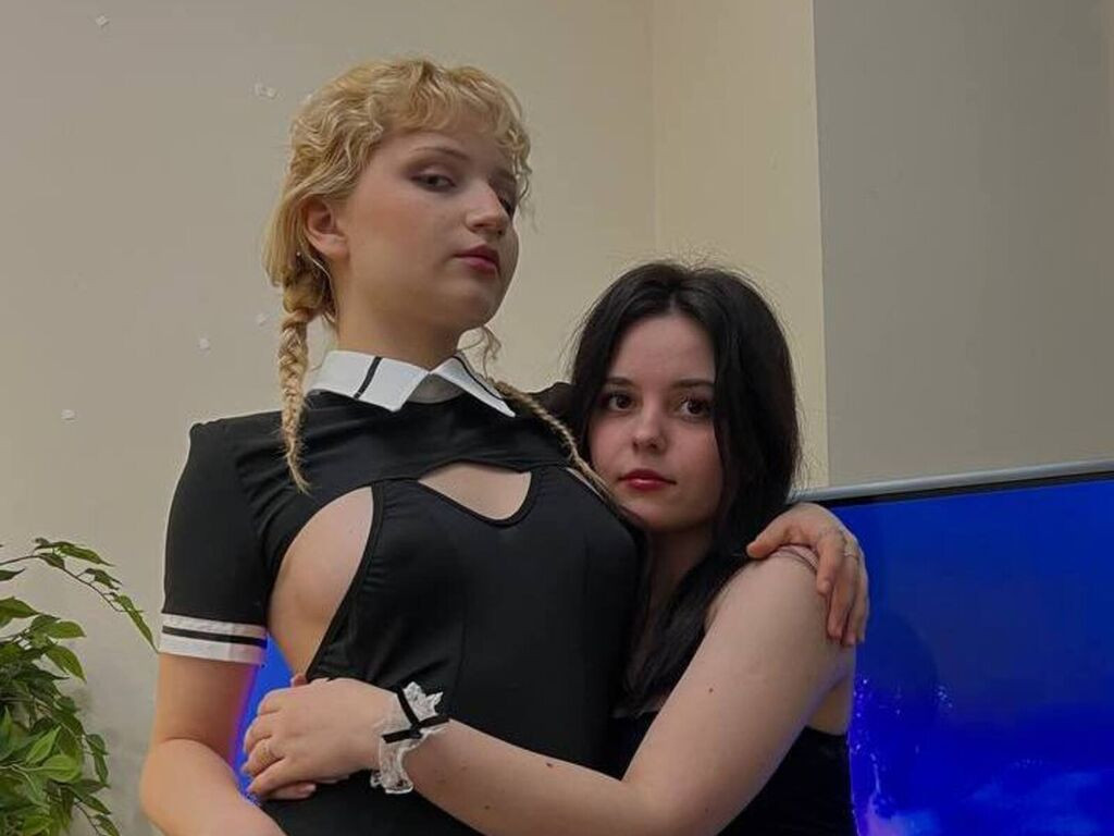 PrimroseAndDaisy LiveJasmin