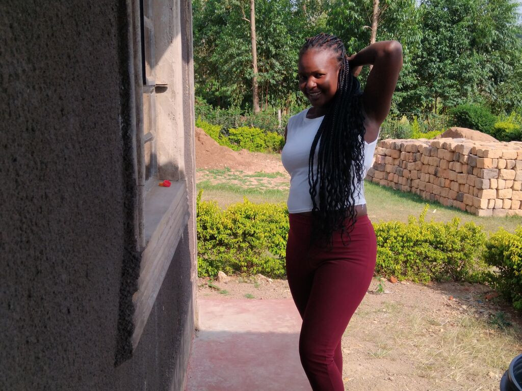 PuritManya LiveJasmin