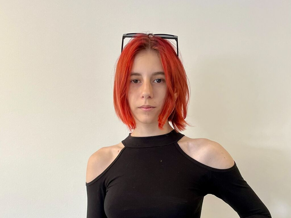 RaeleneLamour Nude