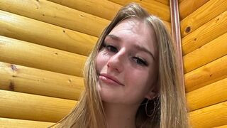 RebeccaDefiguero Cam