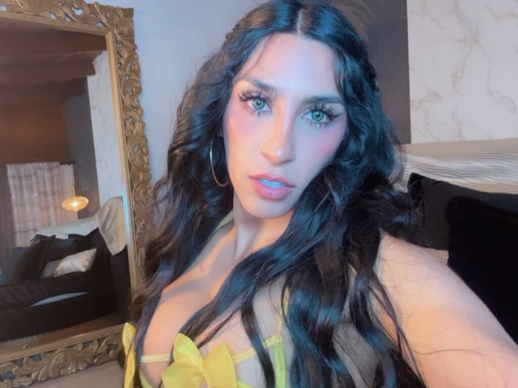 ReginaFereiraa Desnudo