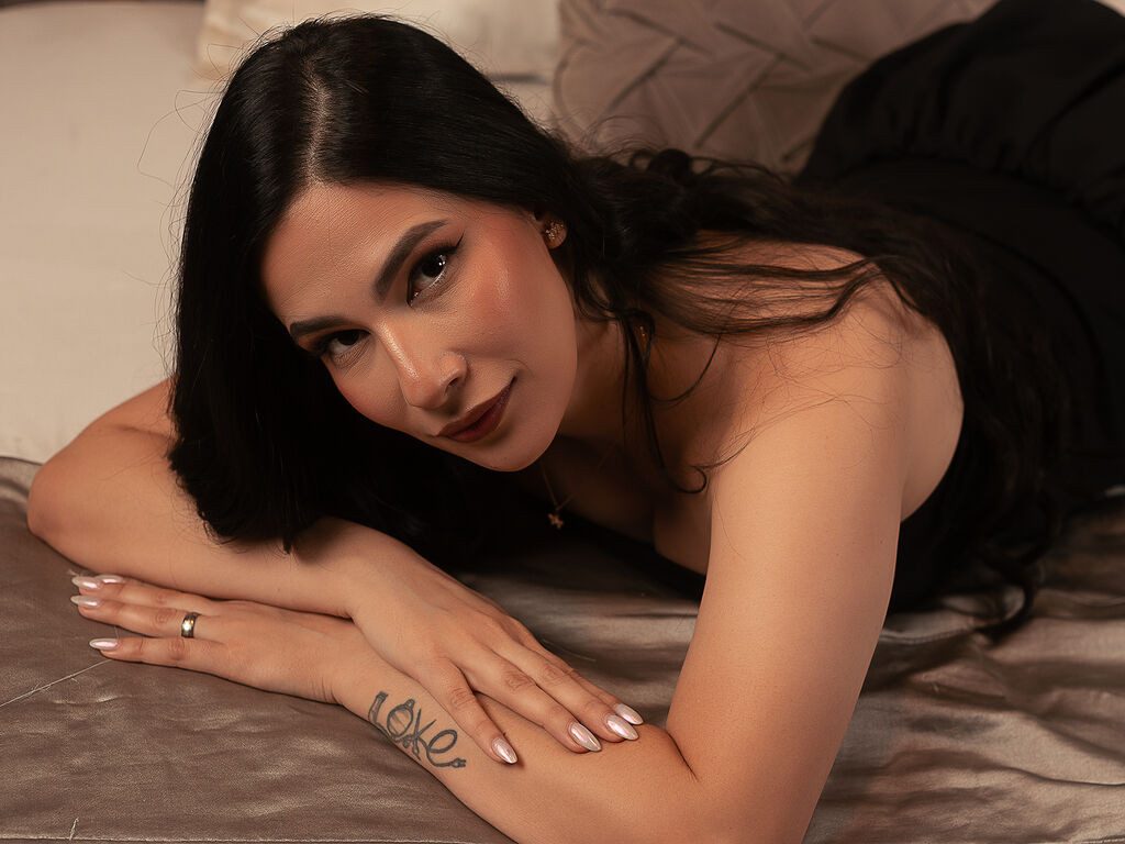 RenataCopper LiveJasmin