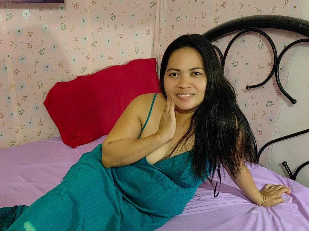 RicaDevines Desnudo