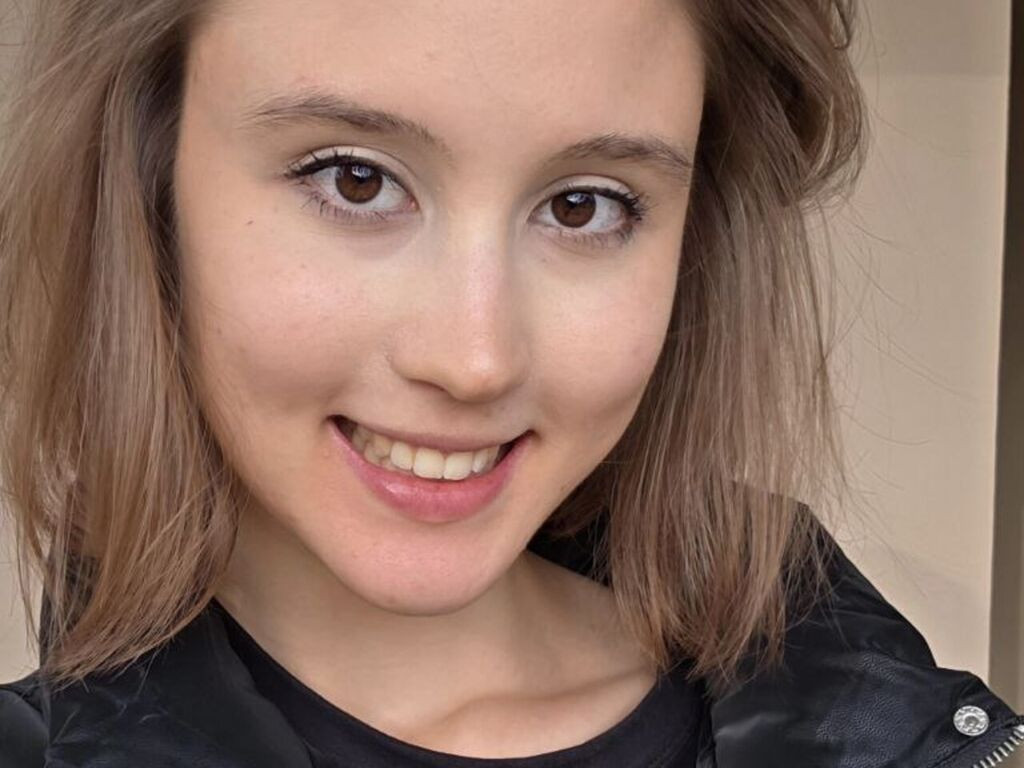 RosalindaCoates LiveJasmin