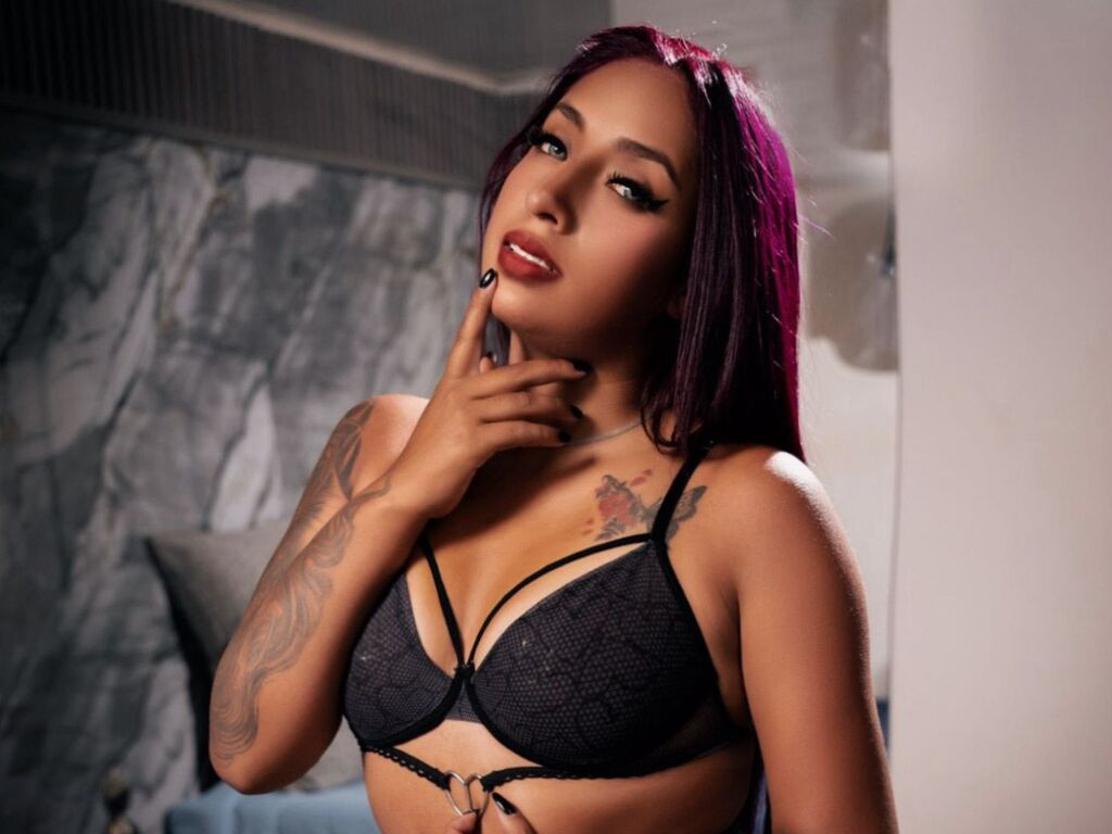 RoxanneMarquez LiveJasmin