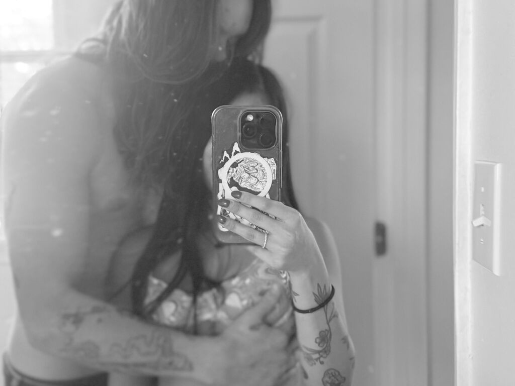 SaigeandZane LiveJasmin