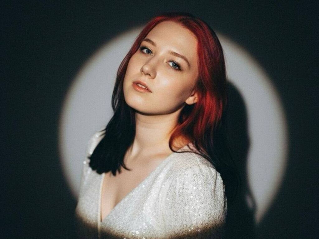 SandeeHenchel Desnudo