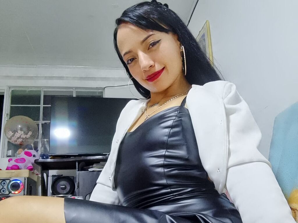SaraBloon LiveJasmin