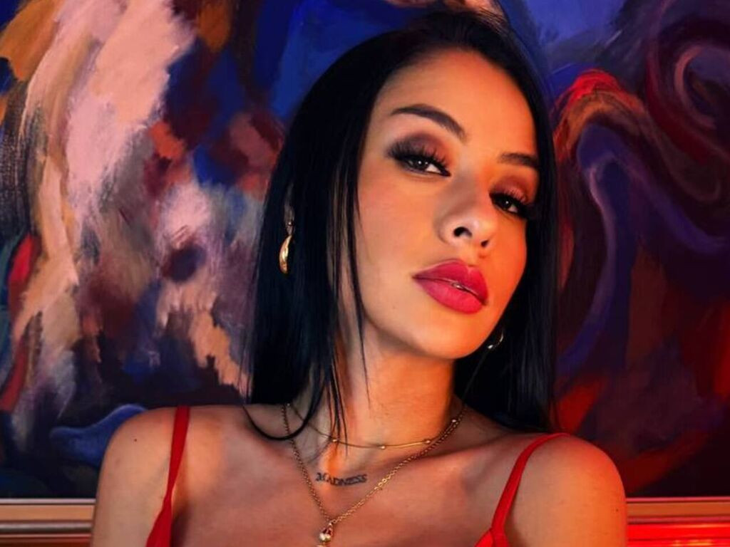 SaraBuren Desnudo