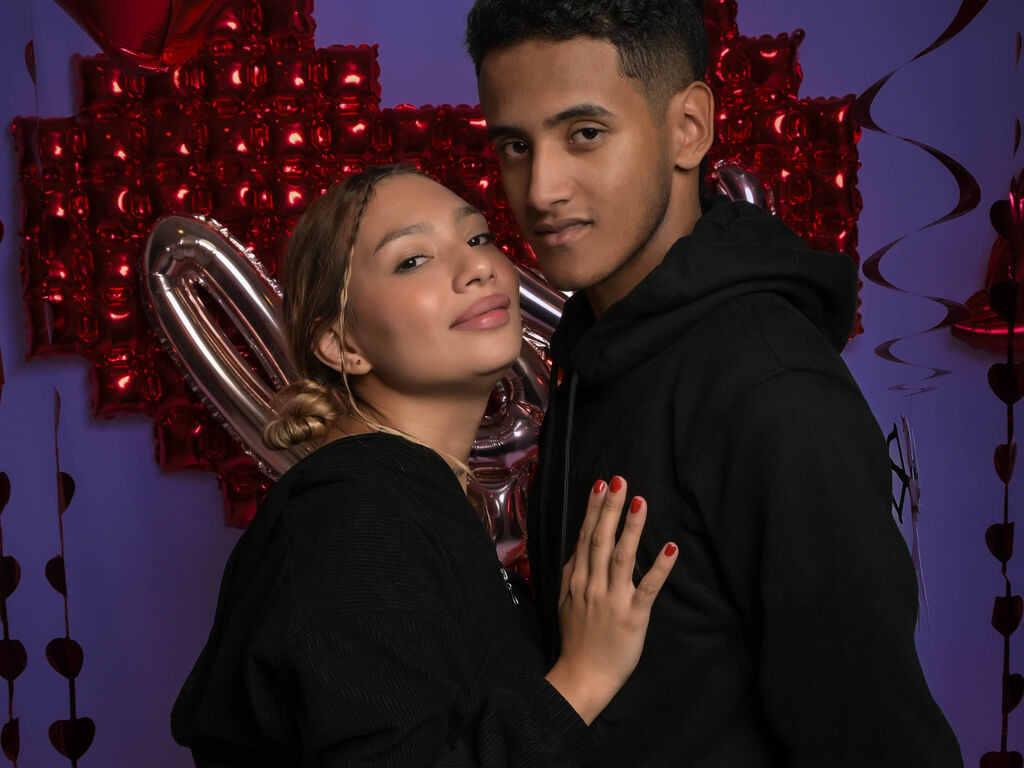 SaraLuigui LiveJasmin