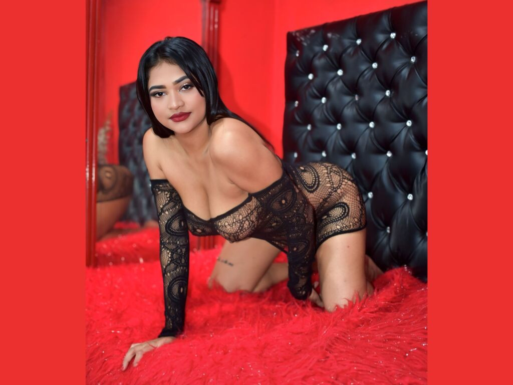 SaraLuvana LiveJasmin