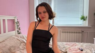 SarahMill Cam