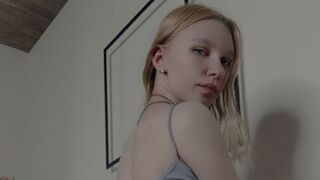 SarahWood Cam