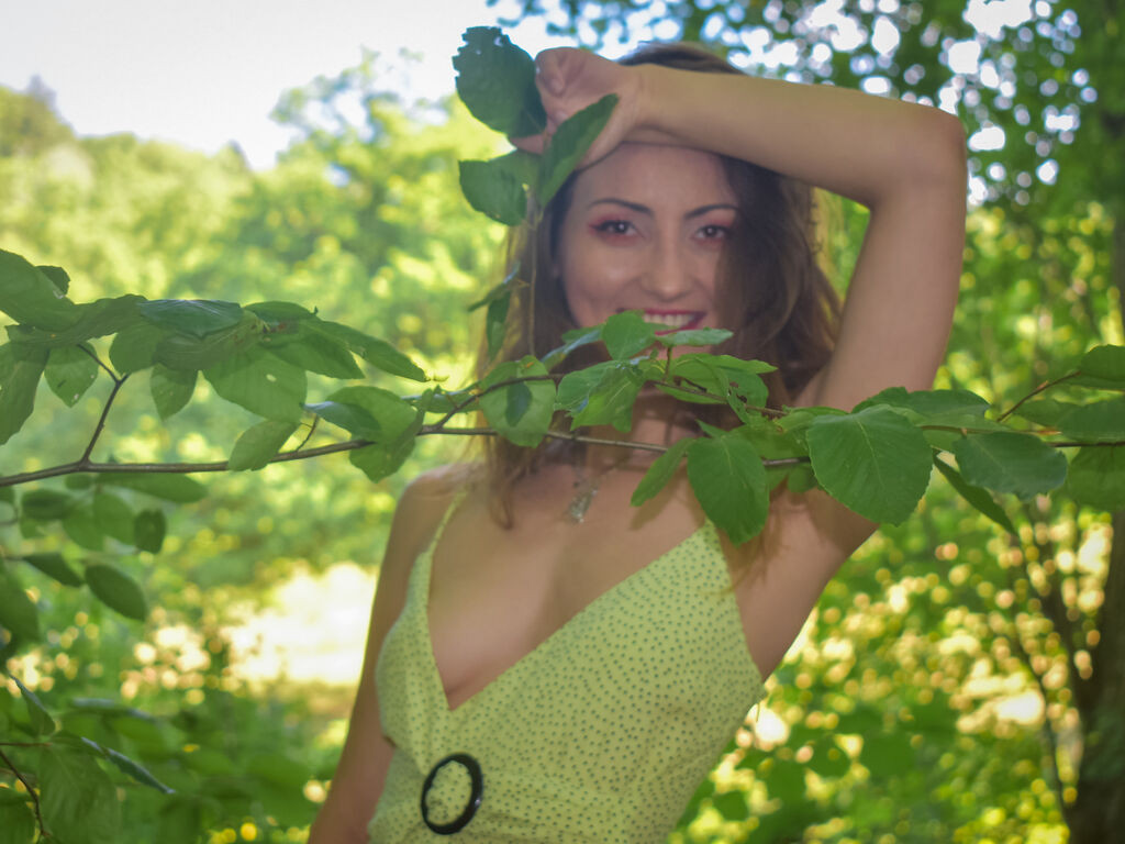 SarraNoir LiveJasmin