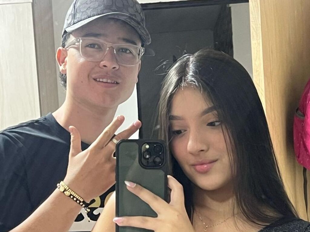 SashaandDemians LiveJasmin