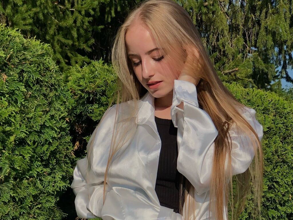 SavinaMinosi Desnudo