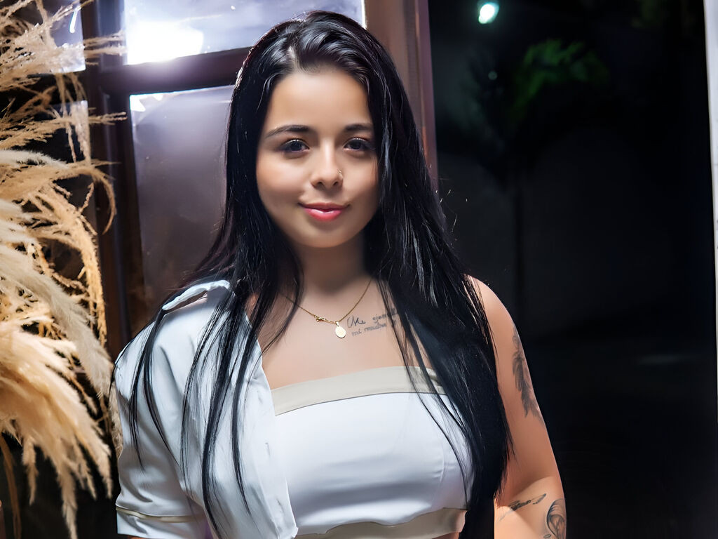 ScarletWells Desnudo