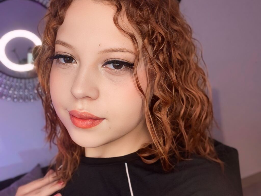 ScarlettHolden LiveJasmin