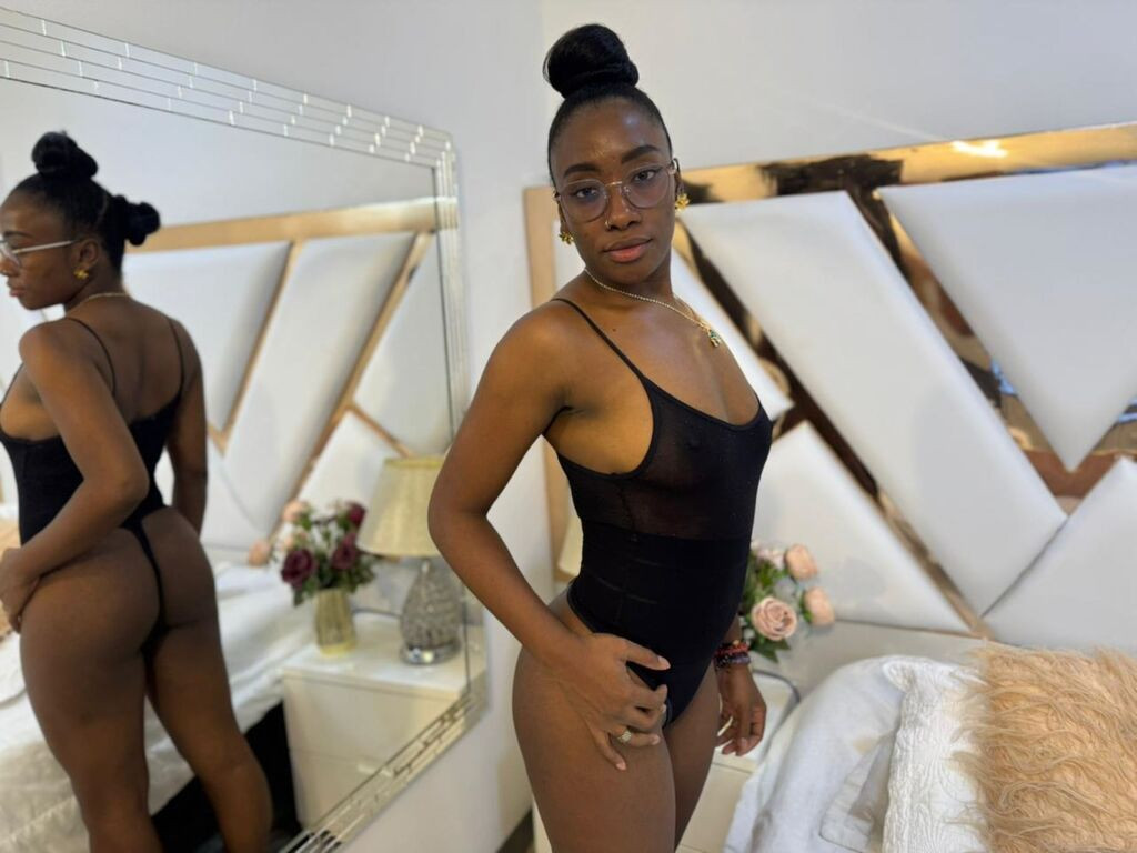 SelenaMaize LiveJasmin