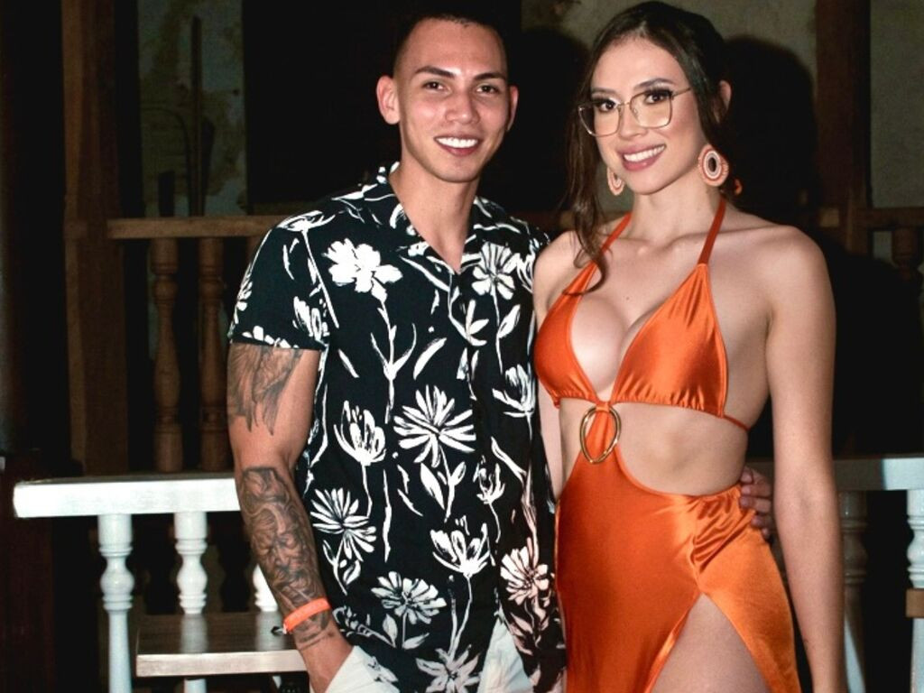 SeleneAndEross Desnudo