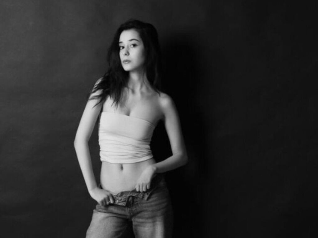 ShakiraRoosevelt Nude