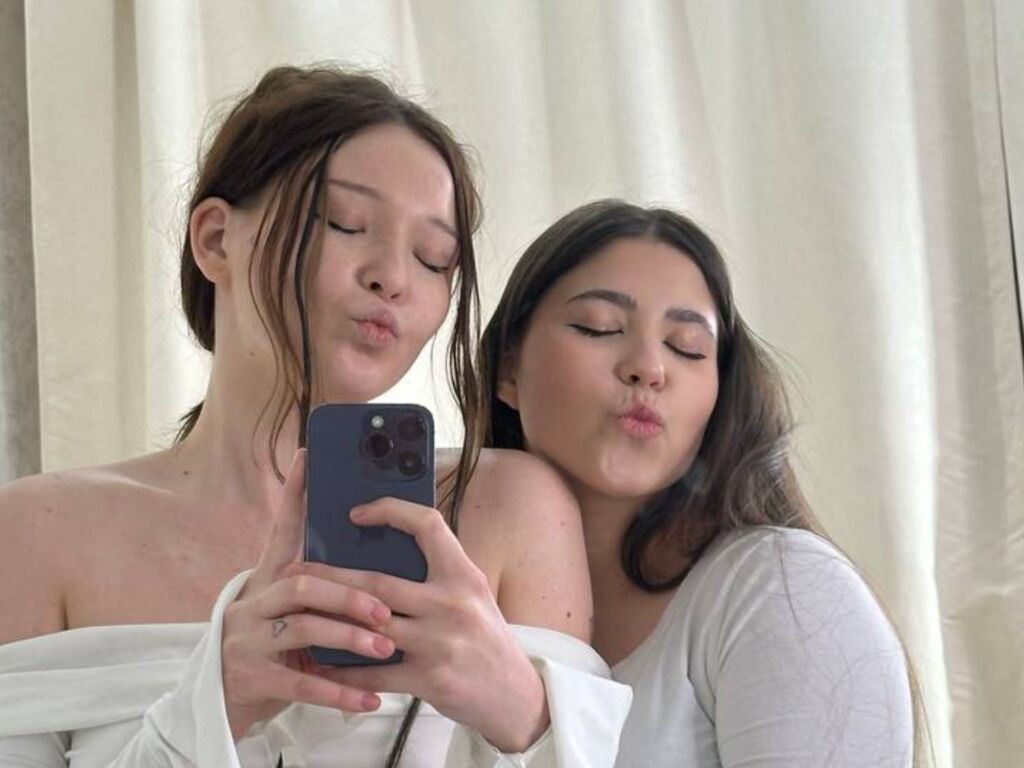 ShantaAndDominic LiveJasmin