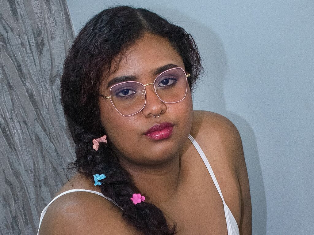 ShanyaMendoza Nude