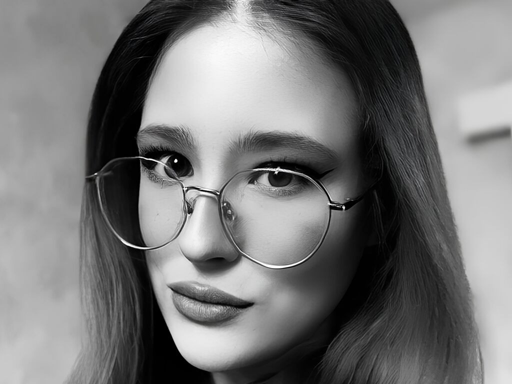 SharonDemary Desnudo