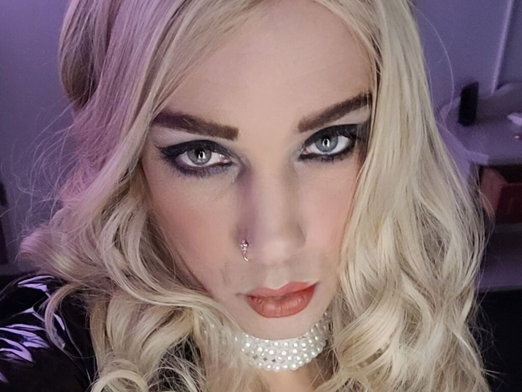 ShirleyBlekers LiveJasmin