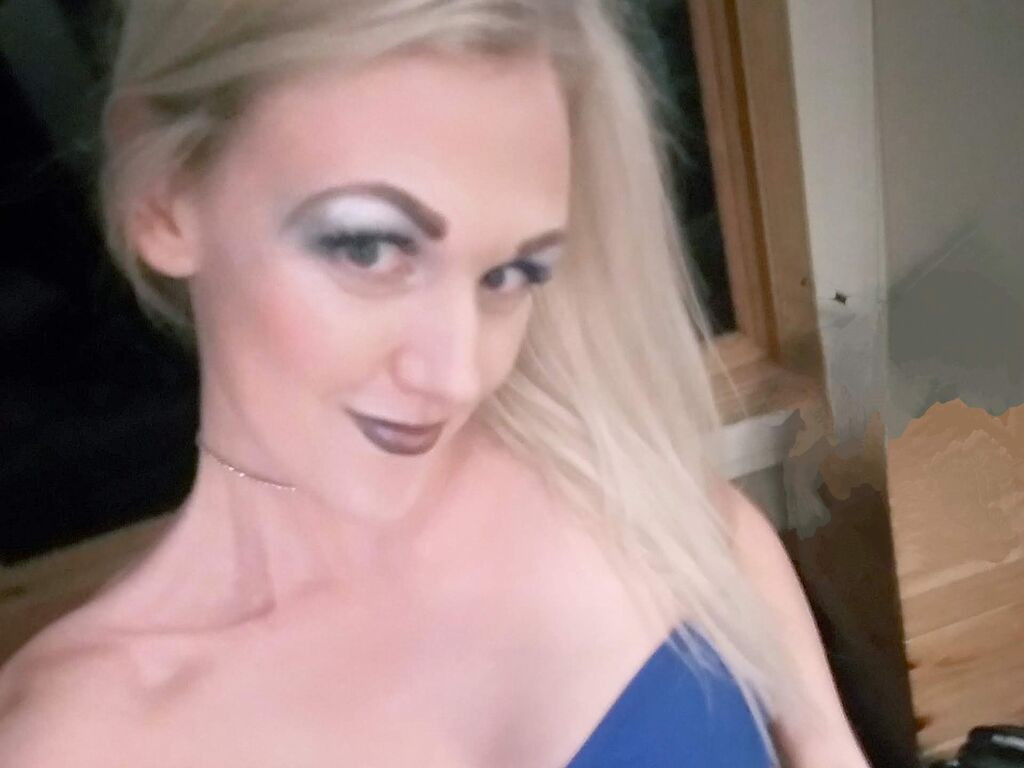 ShugarRushh LiveJasmin