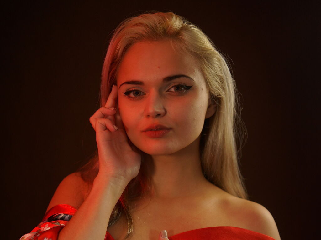 SiennaVicee LiveJasmin