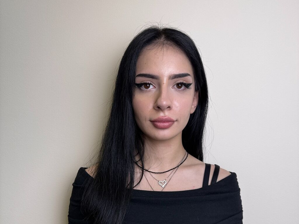 SilviaLunessa LiveJasmin