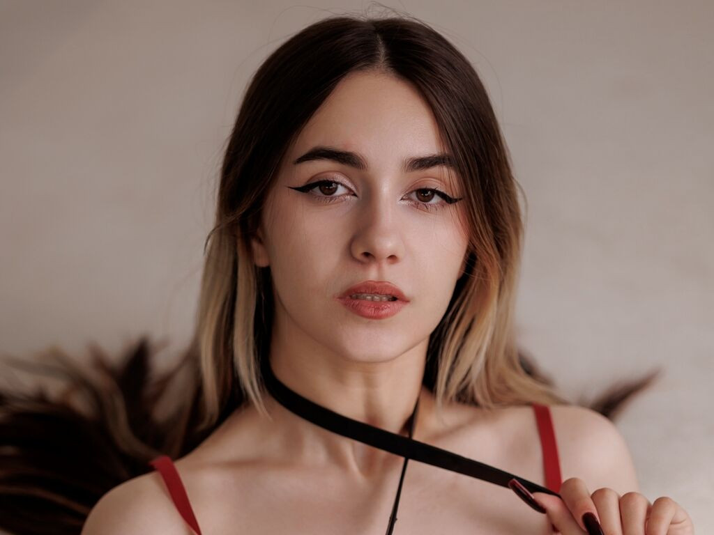 SlaviaSun LiveJasmin