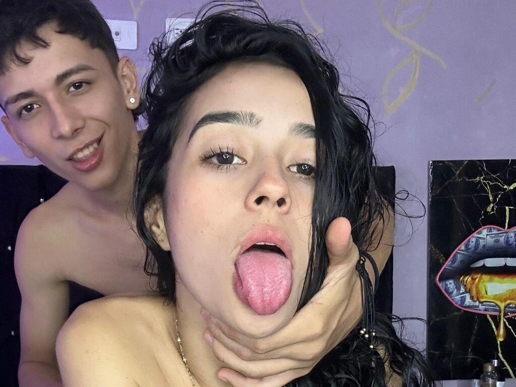 SofiaAndAndres LiveJasmin