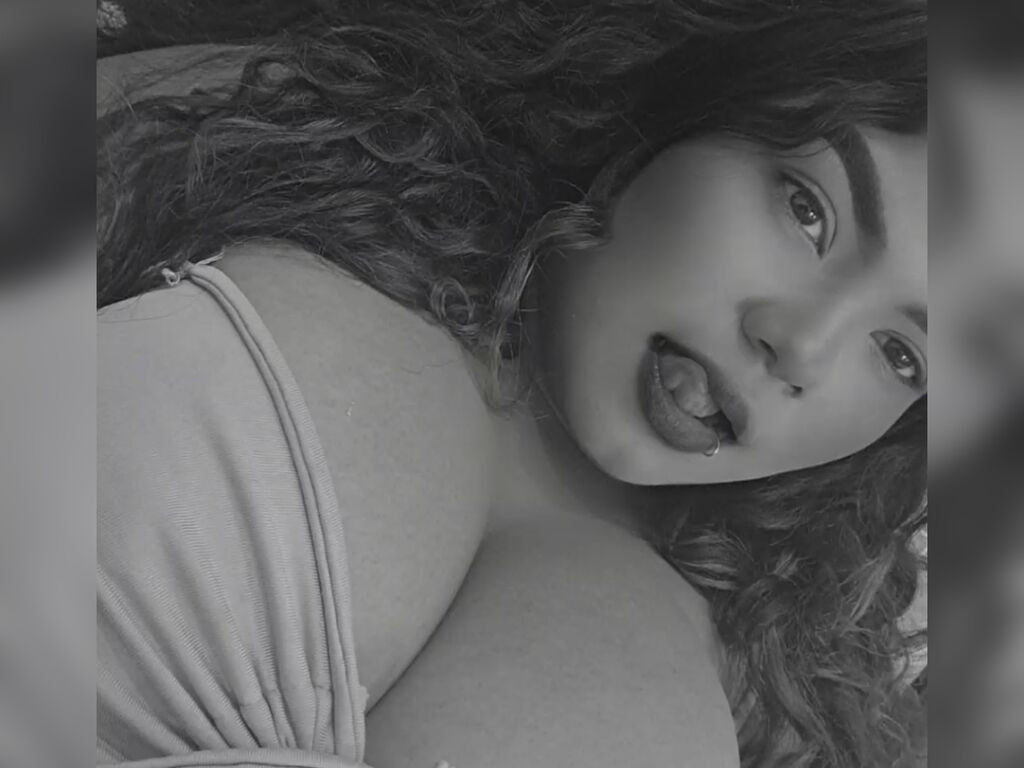 SofyaLopez LiveJasmin