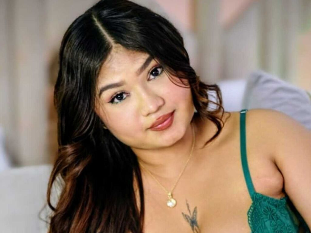 SophieZaens LiveJasmin