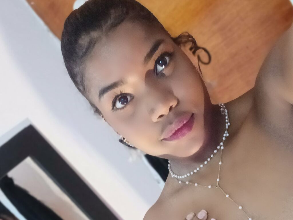 StefaniaGiraldo Nude