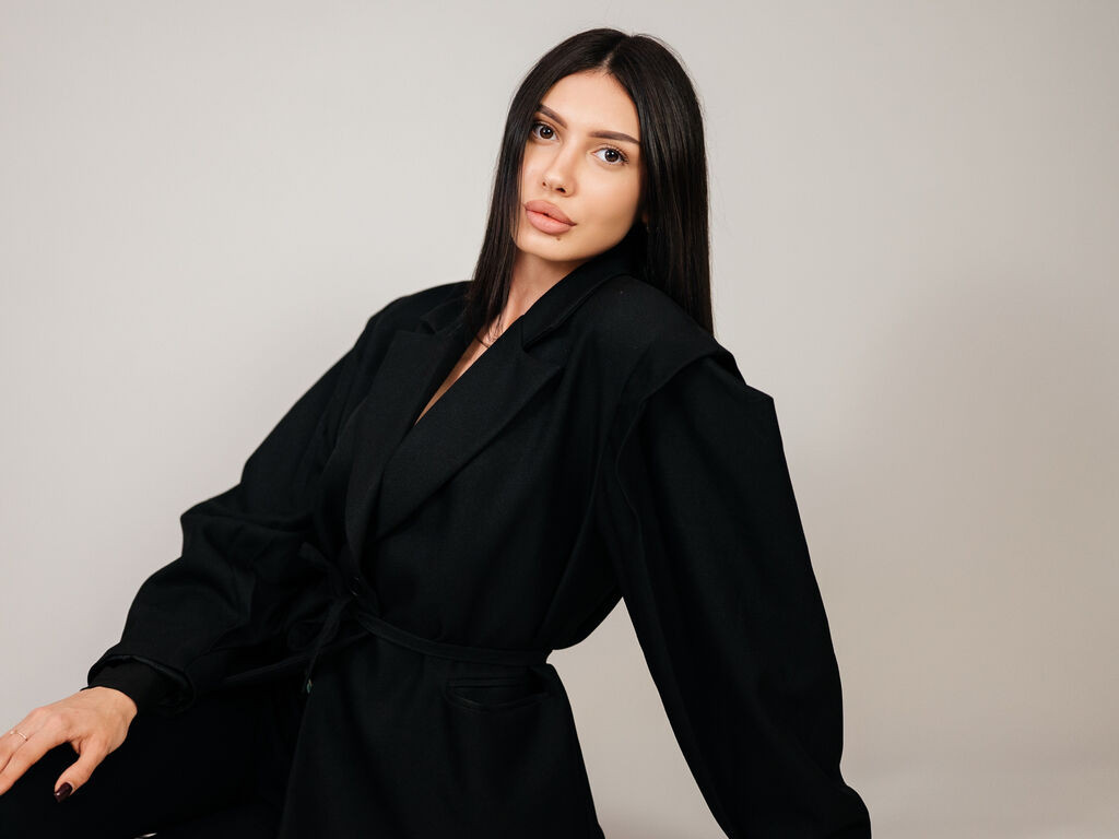 StellaSantiago LiveJasmin