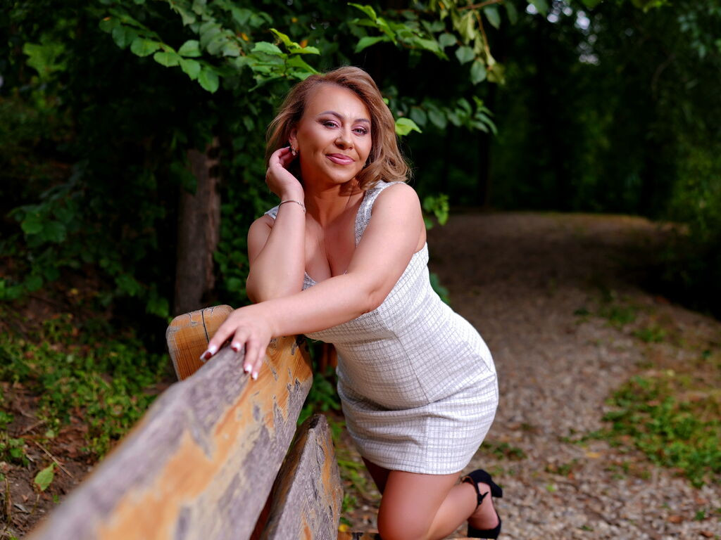 StephanieNoir LiveJasmin