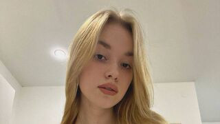 SteshaShow Cam