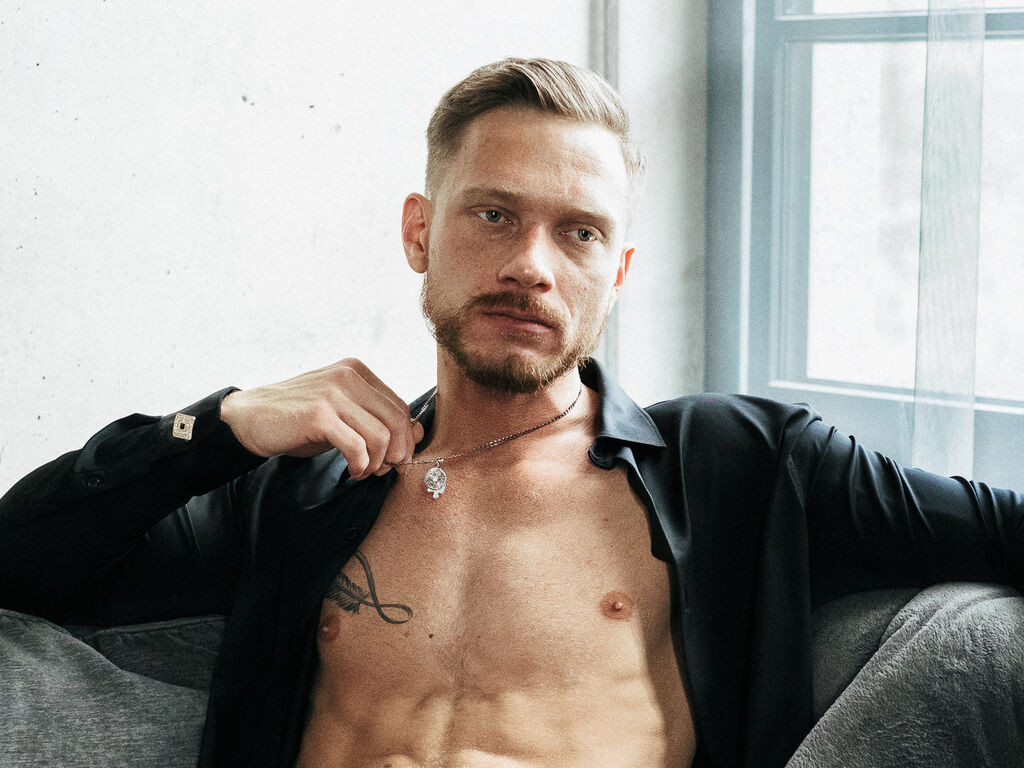 SteveBlond LiveJasmin